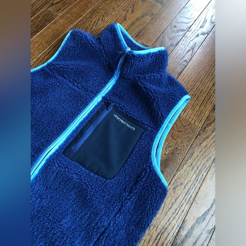 vineyard vines Men’s M Blue Heritage High-Pile Fleece SuperShep Vest - NWOT! - Picture 4 of 13